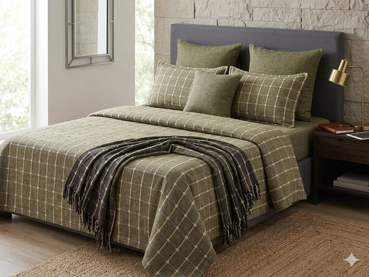 Green Button Design Handloom Bedcover